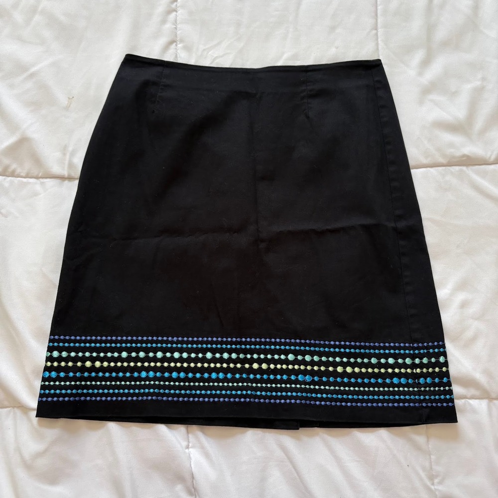 Vintage 90s Black Embroidered Hem Cotton Mini Skirt Size 6 Soft Power Capsule